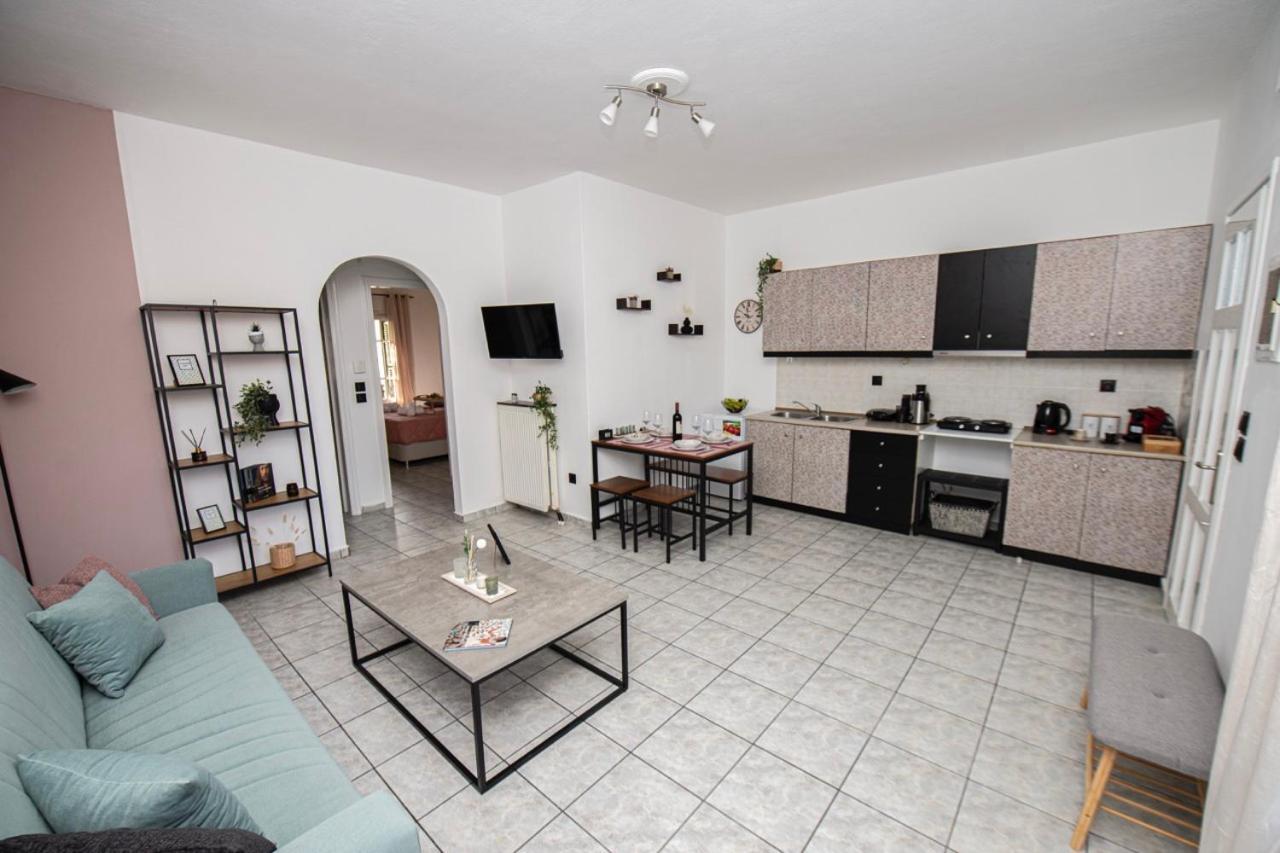 Ionian Luxury Apartments Perama  Bagian luar foto
